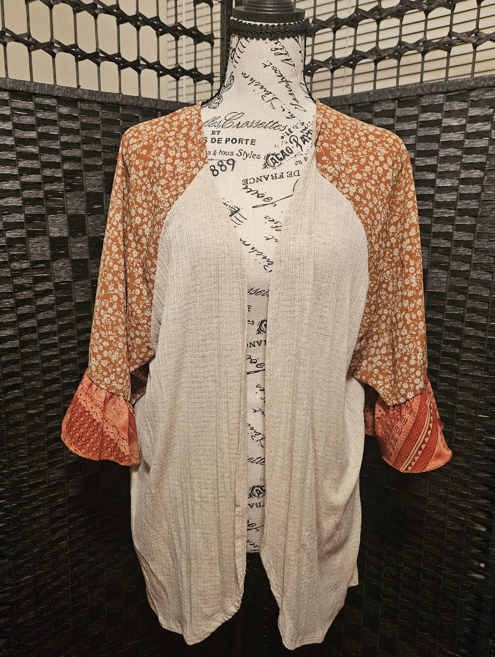Rust Floral Sleeve Open-Front Women’s Cardigan